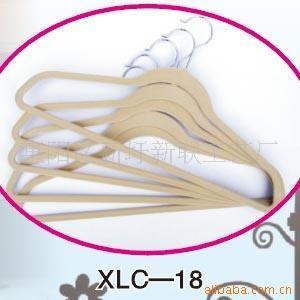 供應(yīng)植絨衣架天鵝絨男士西裝衣架 - 供應(yīng)植絨衣架天鵝絨男士西裝衣架廠家 - 供應(yīng)植絨衣架天鵝絨男士西裝衣架價(jià)格 - 惠陽(yáng)區(qū)新圩新聯(lián)工藝廠 - 